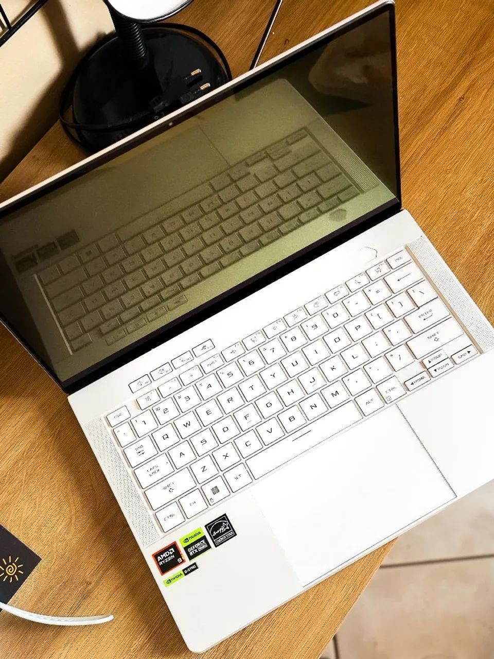 Notebook ASUS ROG Zephyrus G14 2024 OLED 120Hz | Ryzen 9 | RTX 4060 | 16GB Ram | 1TB - Foto 4