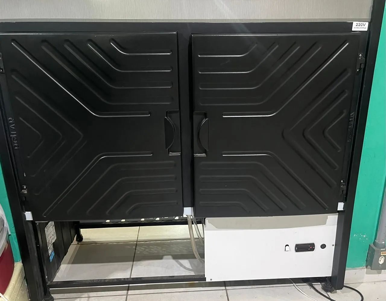 Expositor Refrigerado Polar Platinum - Foto 4