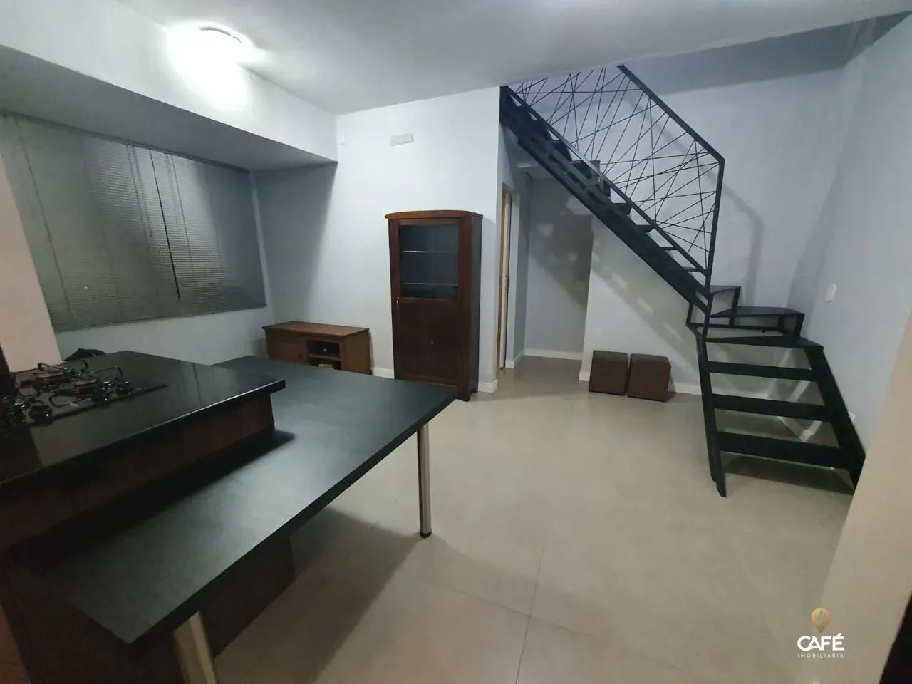 Cobertura Central semimobiliada - R$ 325.000 - Foto 2