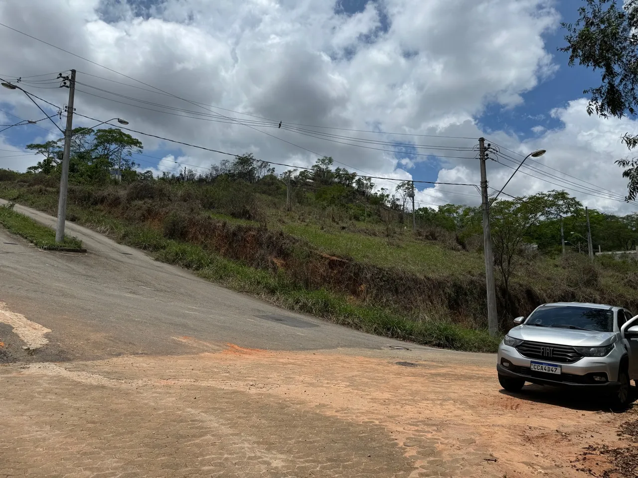 Lote Vale dos Cristais de esquina