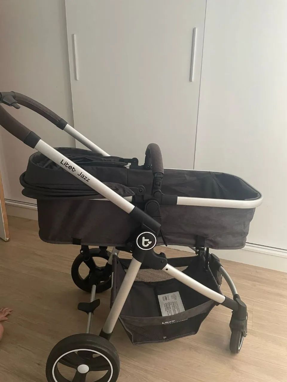 Carrinho de Bebê com bebê conforto  - Foto 6