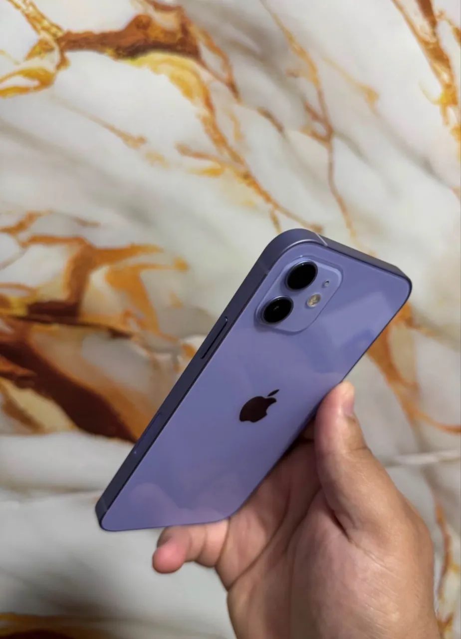 iPhone 12