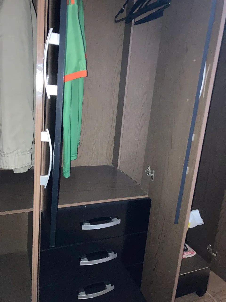 Guarda roupa de solteiro  - Foto 3