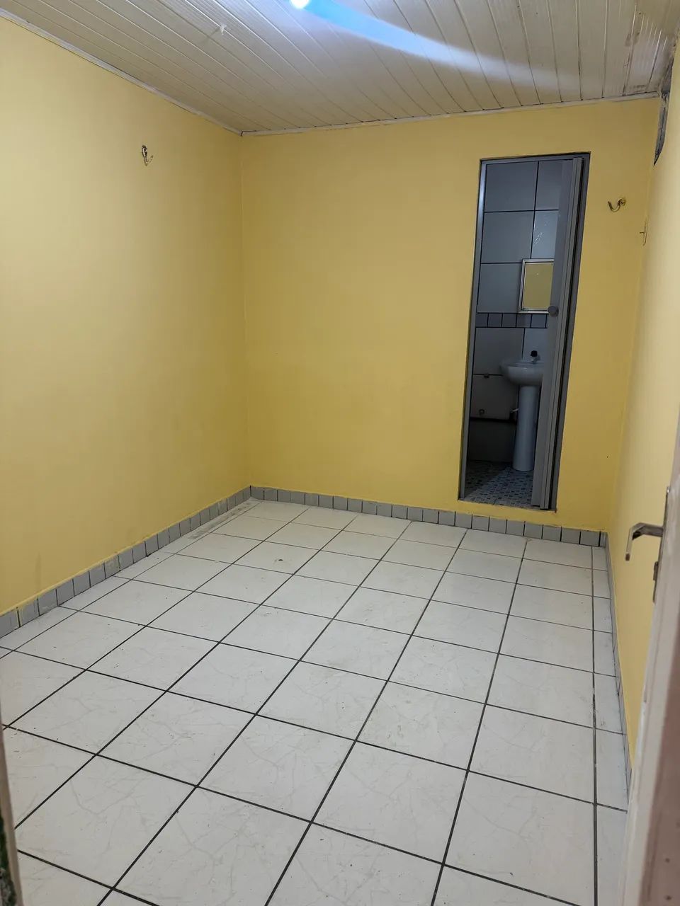 Alugo kitnet na Cachoeirinha  - Foto 2