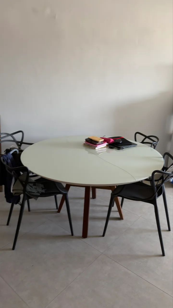 Mesa 6 lugares de vidro 