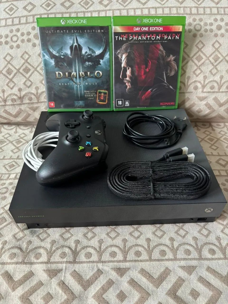 Xbox One X 1 Tera - Foto 2