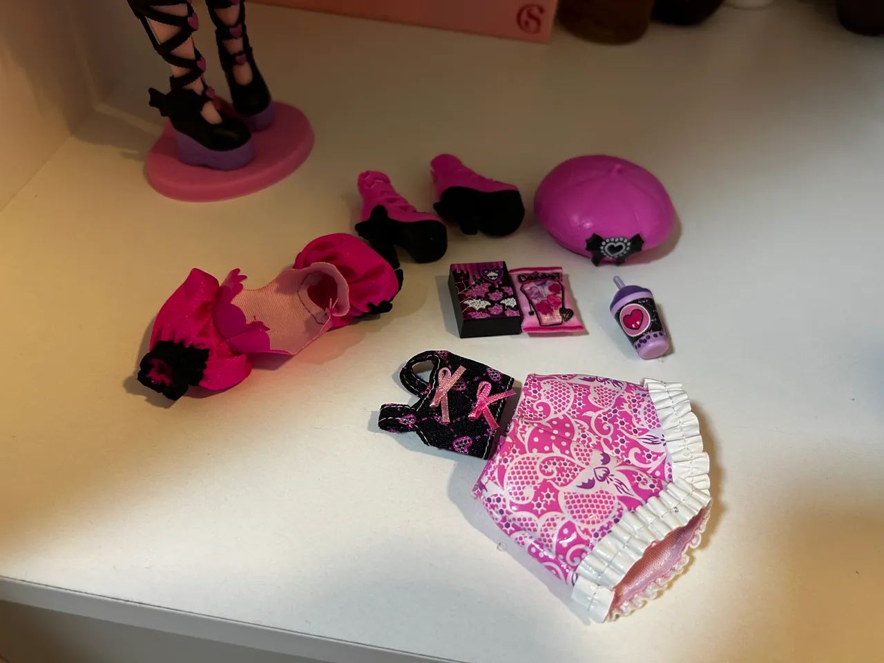 Monster High Draculaura Skullmate secrets  - Foto 3