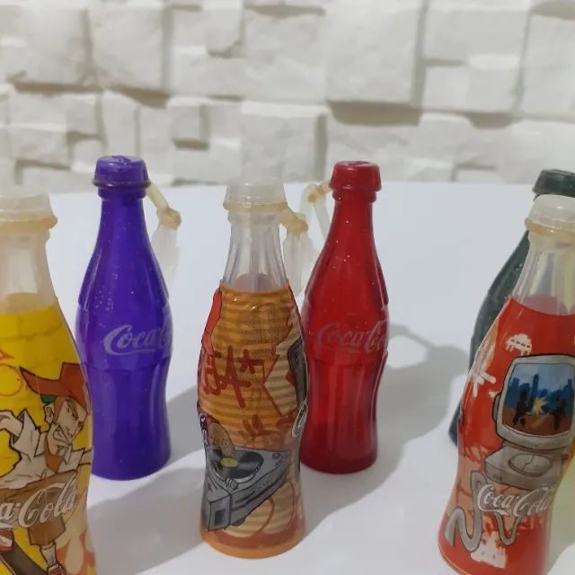 Lote Mini Garrafinhas Coca-Cola Colecionáveis (Anos 90/2000) - Foto 2