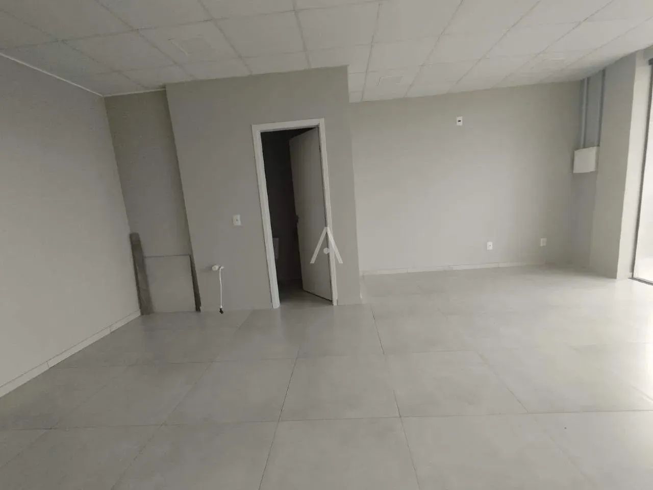 Sala para locação no Universitário em Cascavel - Foto 4