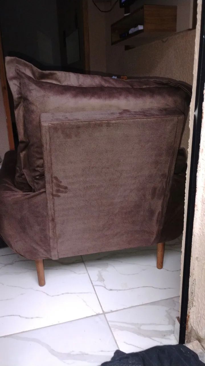 Poltrona marrom - Foto 3