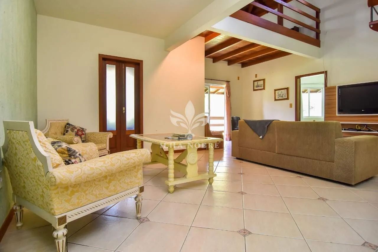 Excelente Casa com 3 Quartos sendo 1 Suíte, no Ribeirão da Ilha Florianópolis/SC - Foto 3