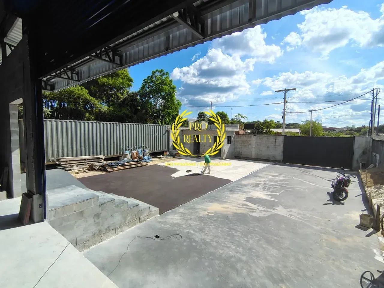 Galpão 600m²/ Tarumã/ docas - Foto 2