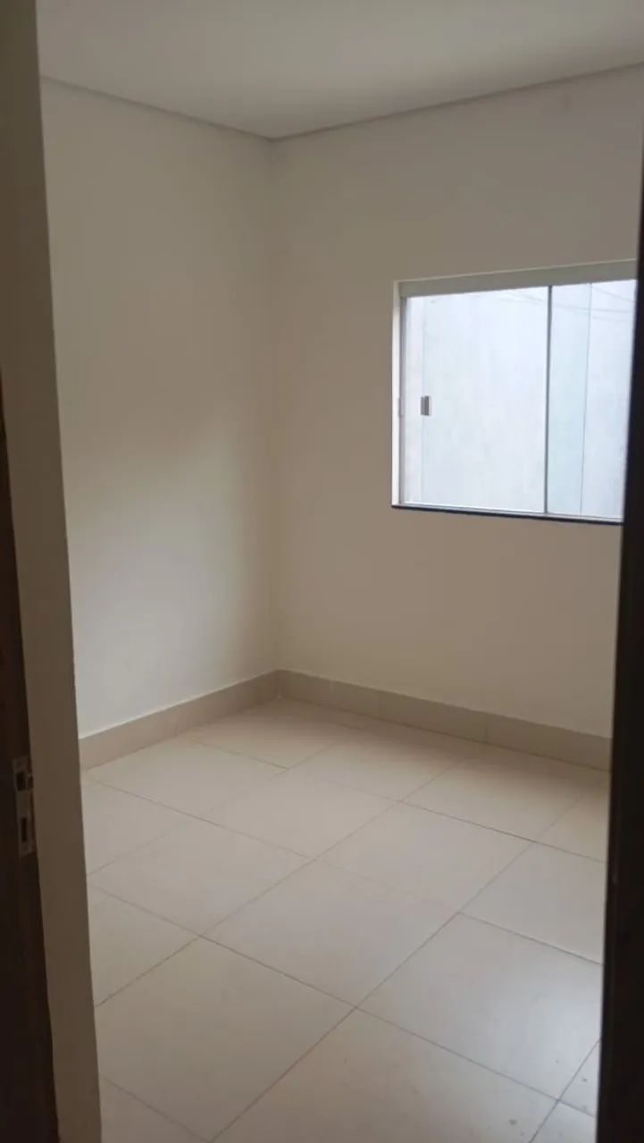 Alugo casa sozinha no terreno 2 quartos com suite! - Foto 3