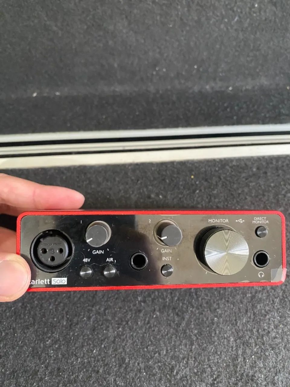 Interface Focusrite Scarlett Solo 3rd Gen  - Foto 2