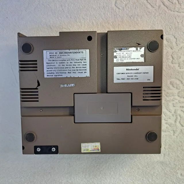 Console NES Americano funcionando normalmente. - Foto 4