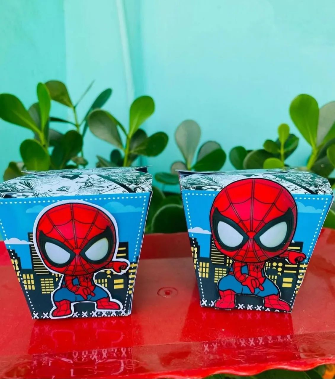 Caixinhas personalizadas para festa. - Foto 4