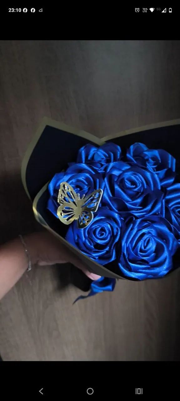 Buquê de cetim 7 rosas - Foto 4