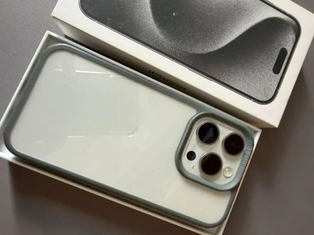 Iphone 15 pro branco, perfeito estado - Foto 2