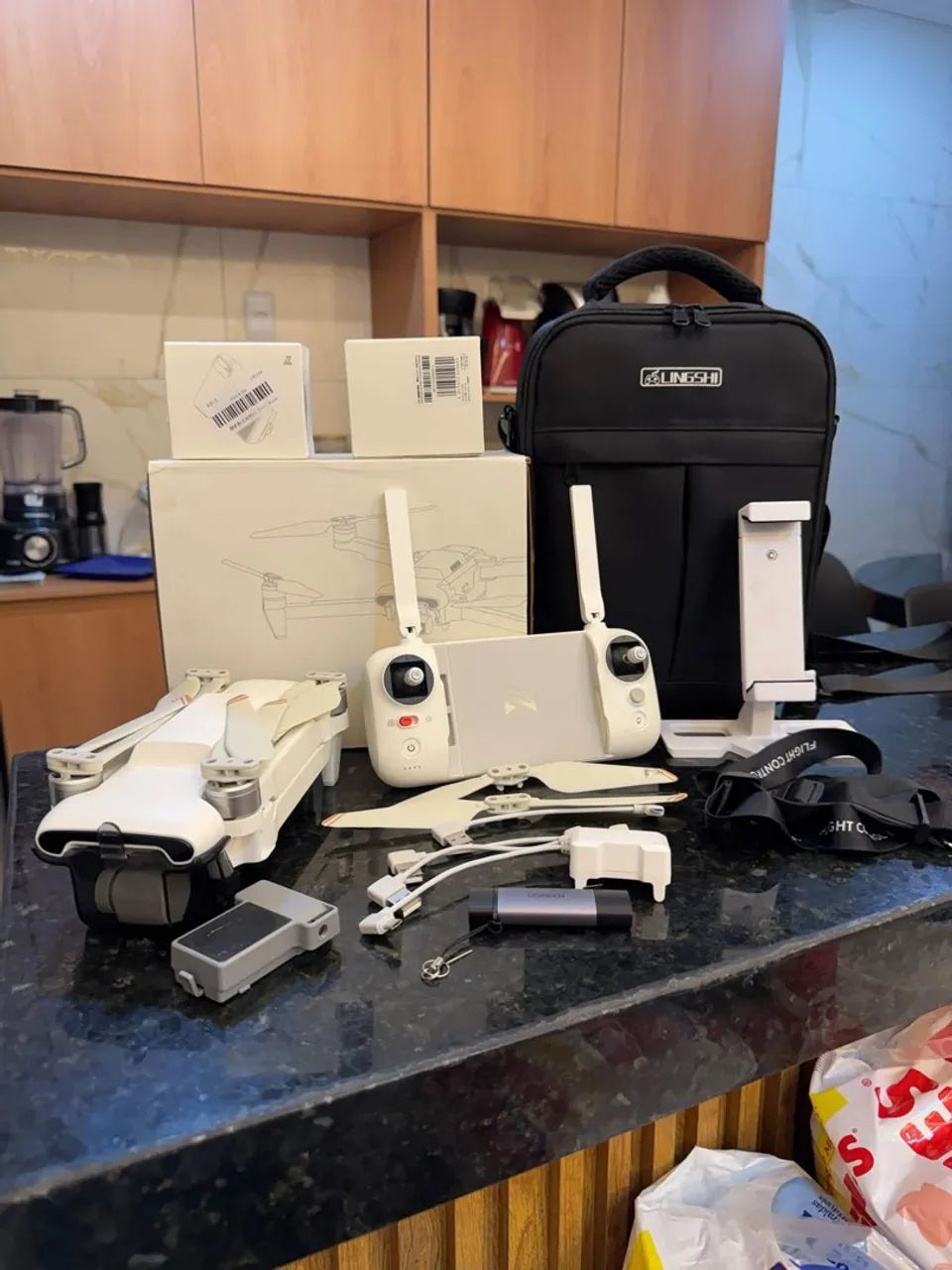 Drone Fimi X8 TeleMax completo com bolsa, módulo 4g e dispenser para cargas