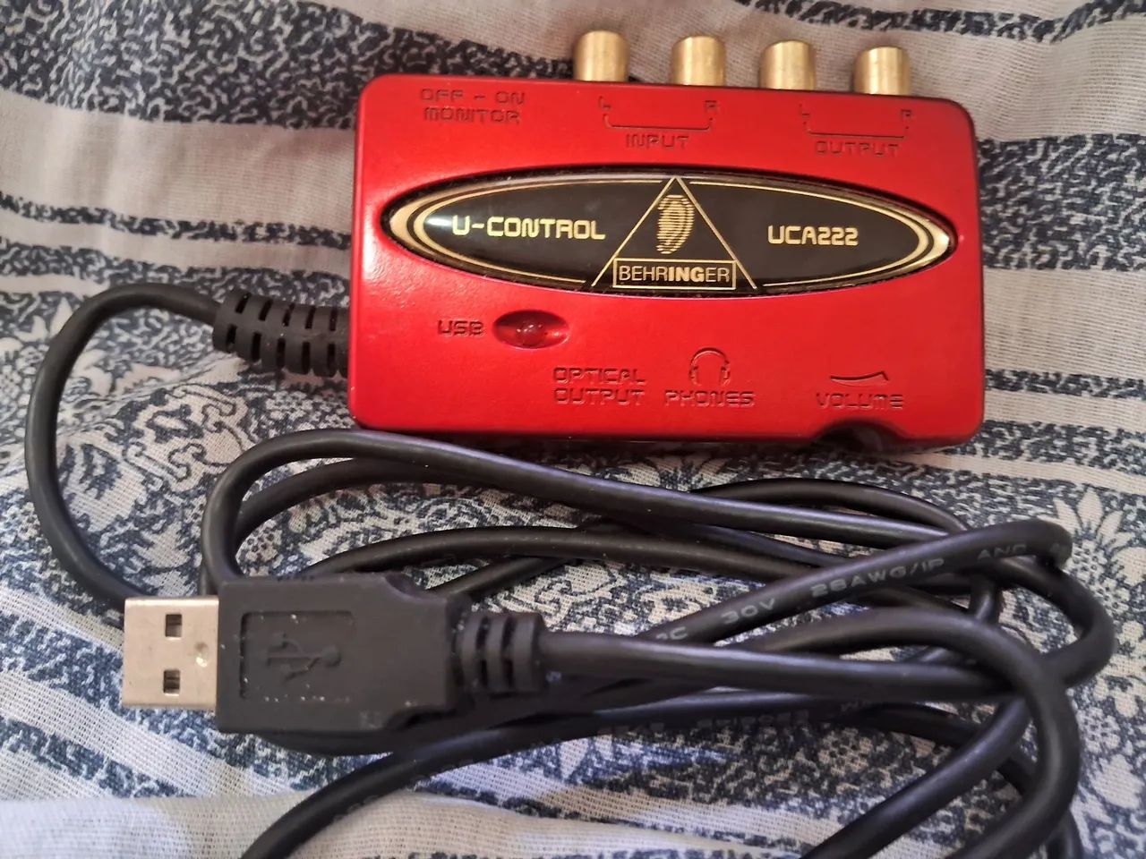 UCA222 Behringer - Interface de Audio