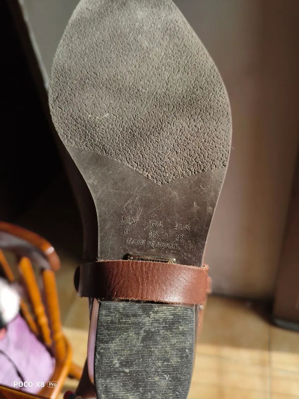 Bota tm 35 lança perfume couro legítimo nova - Foto 2
