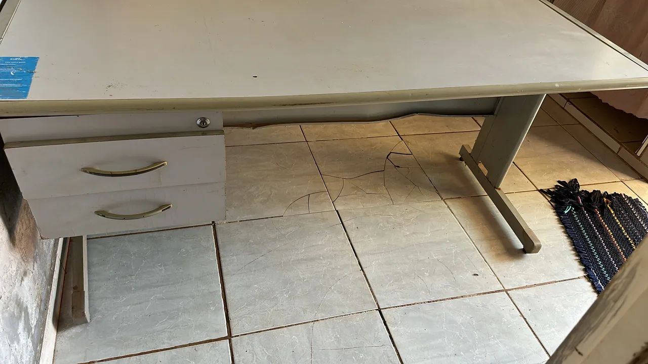 Mesa de escritório 