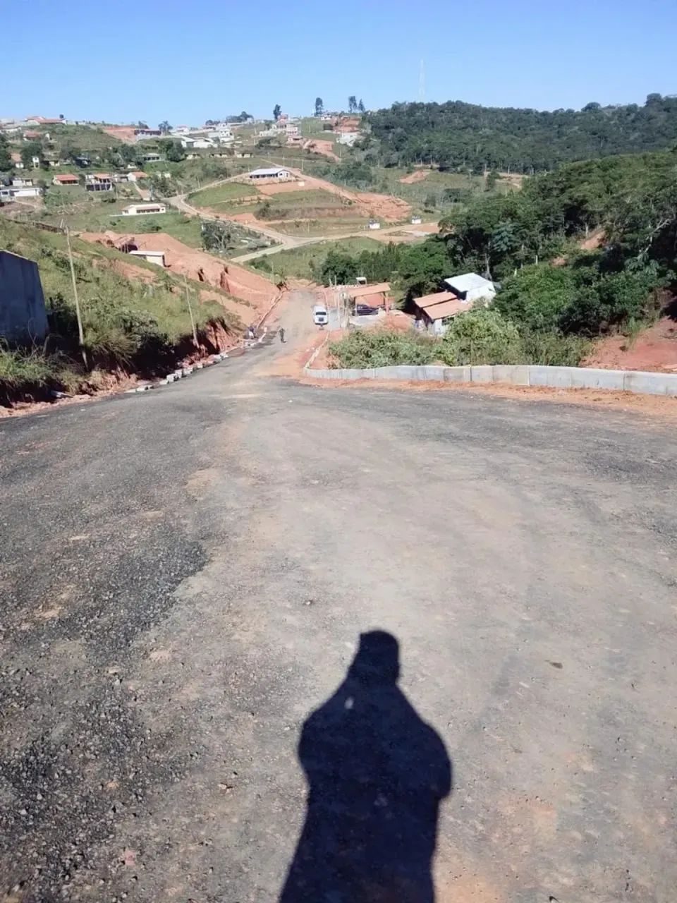 HE Terrenos num local incrível com ótimo acesso! - Foto 3