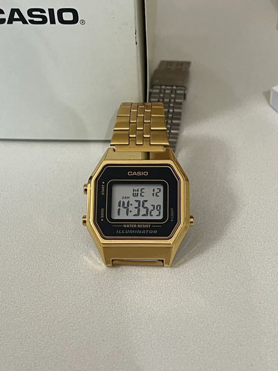 Rel ógio Casio vintage LA680W - Foto 2