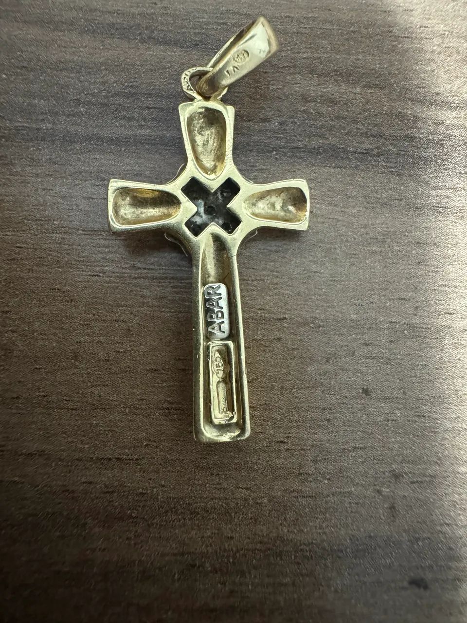 Pingente de Crucifixo de ouro 18K maciço   - Foto 2