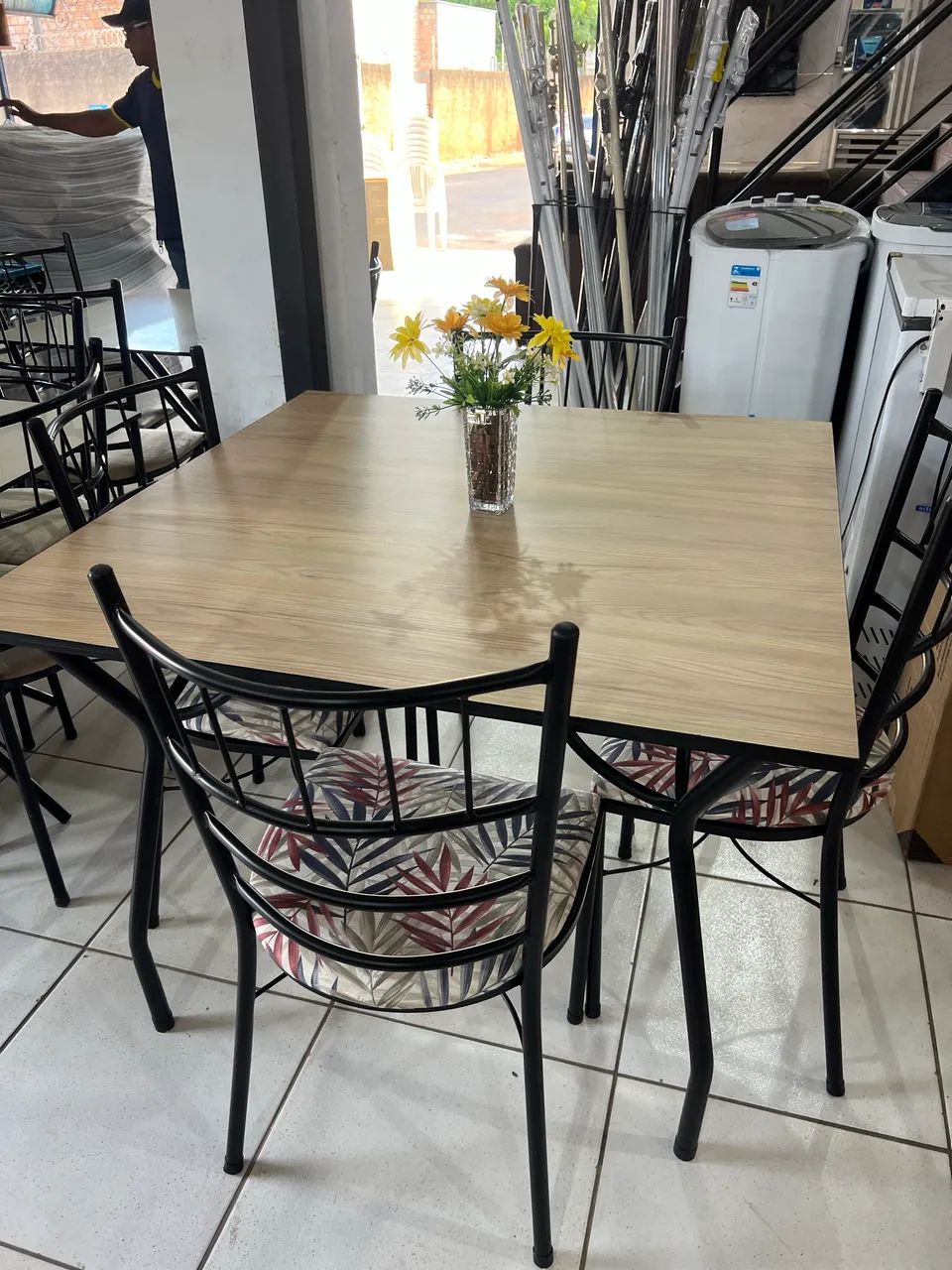 Mesa com tempo de mdf  - Foto 2