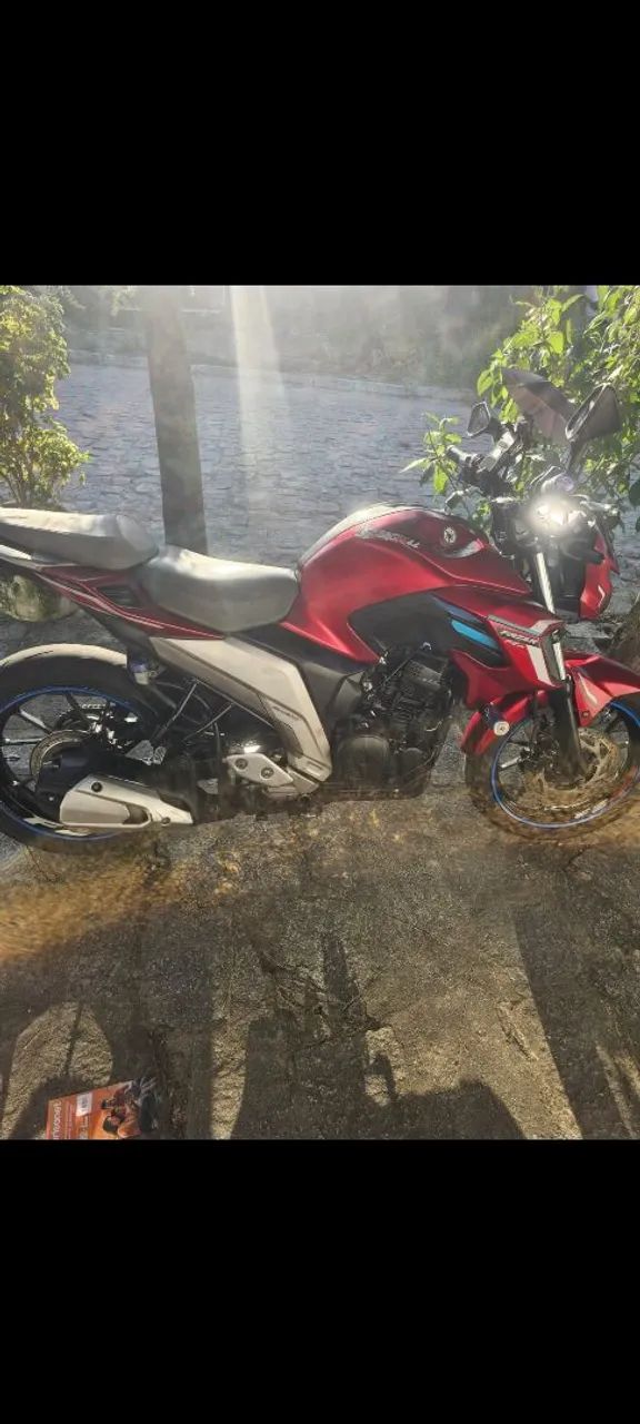 Yamaha Fz25 22 Fazer 250 com tomada USB  - Foto 4