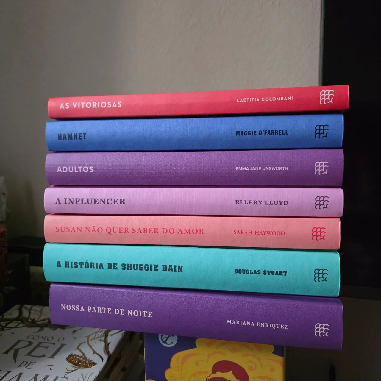 Coleção 10 livros Intrínsecos de acordo com as fotos