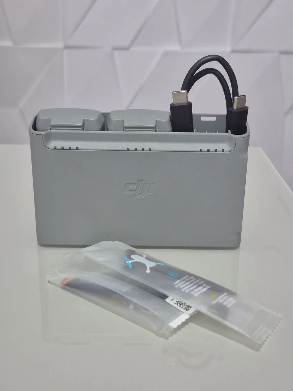 Kit 2 baterias carregador Dji mini 2 + Brinde 