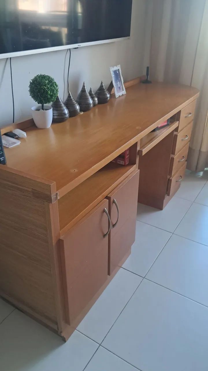 Vendo Rack aparador de madeira  - Foto 2