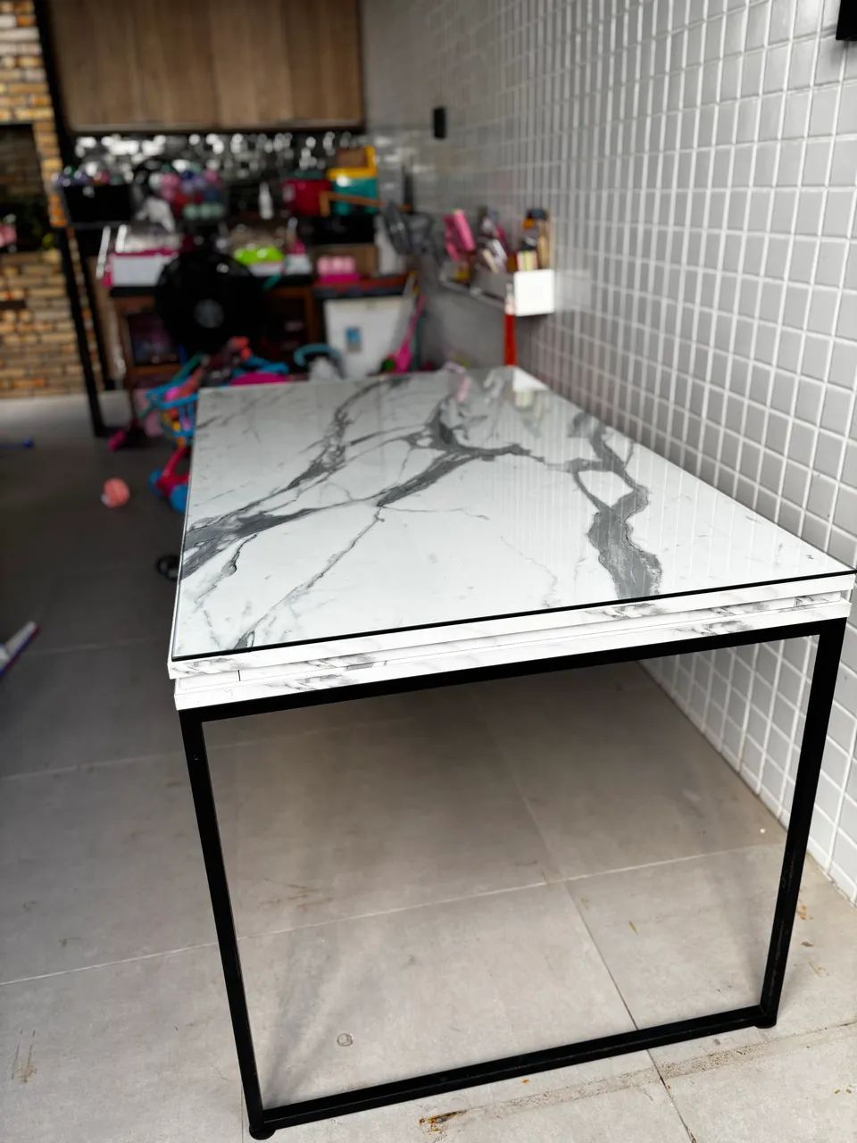 VENDO Mesa de jantar moderna sob medida  - Foto 3