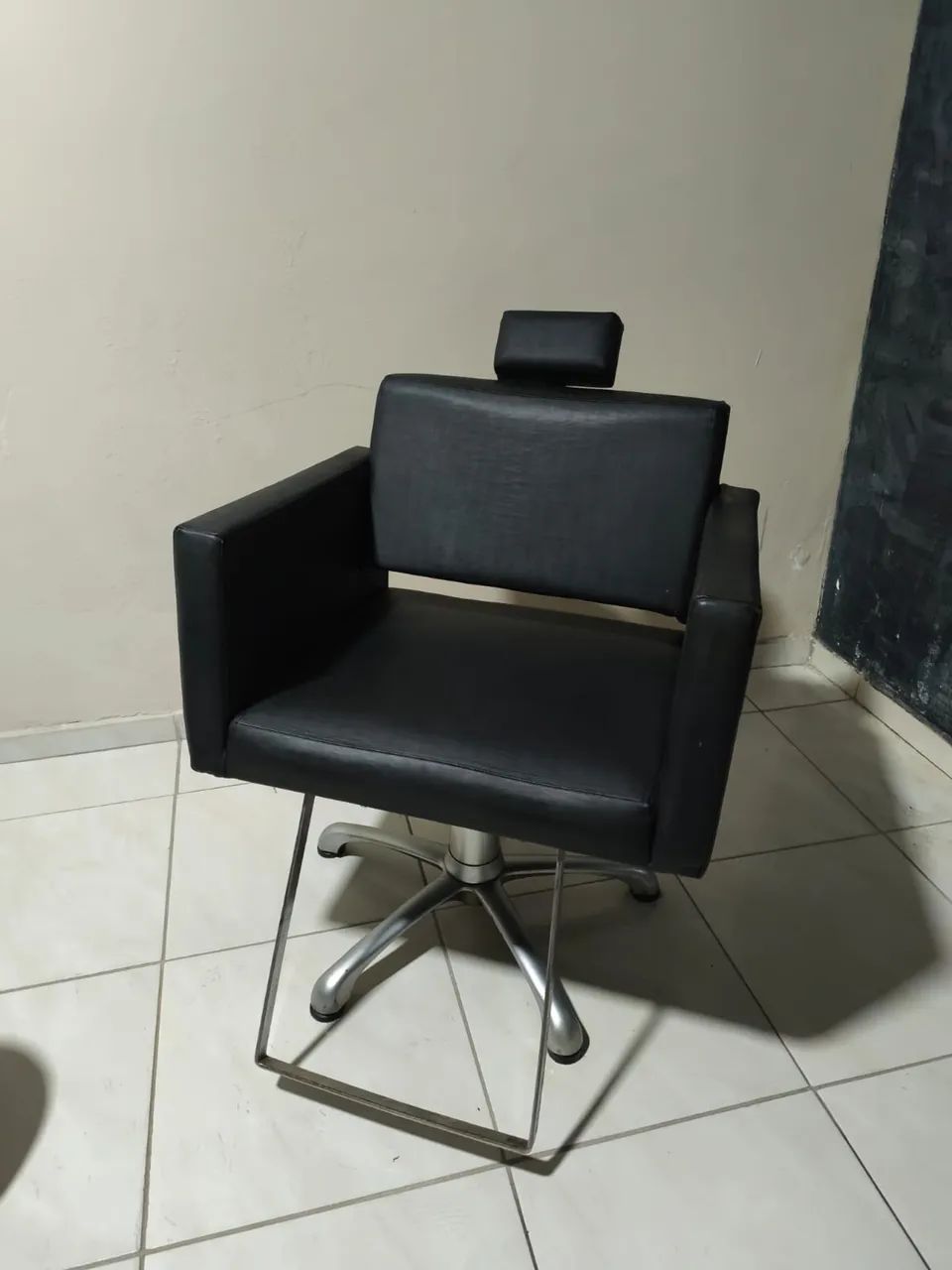 Cadeira de barbearia  - Foto 2