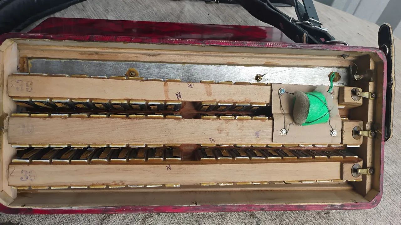 Acordeon Scandalli Italiana  - Foto 3