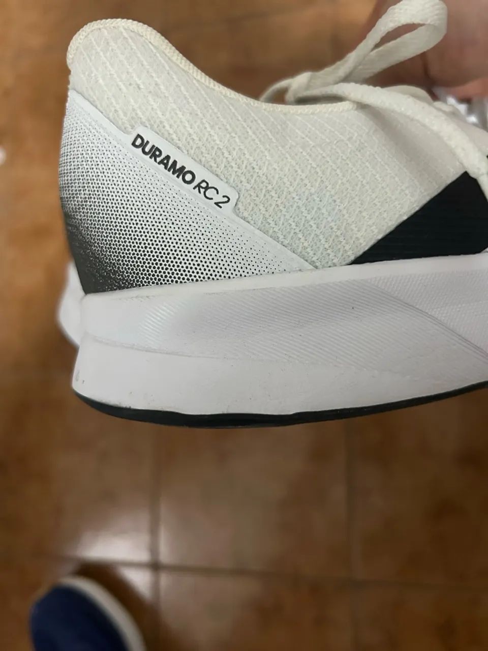 Tênis adidas  - Foto 2