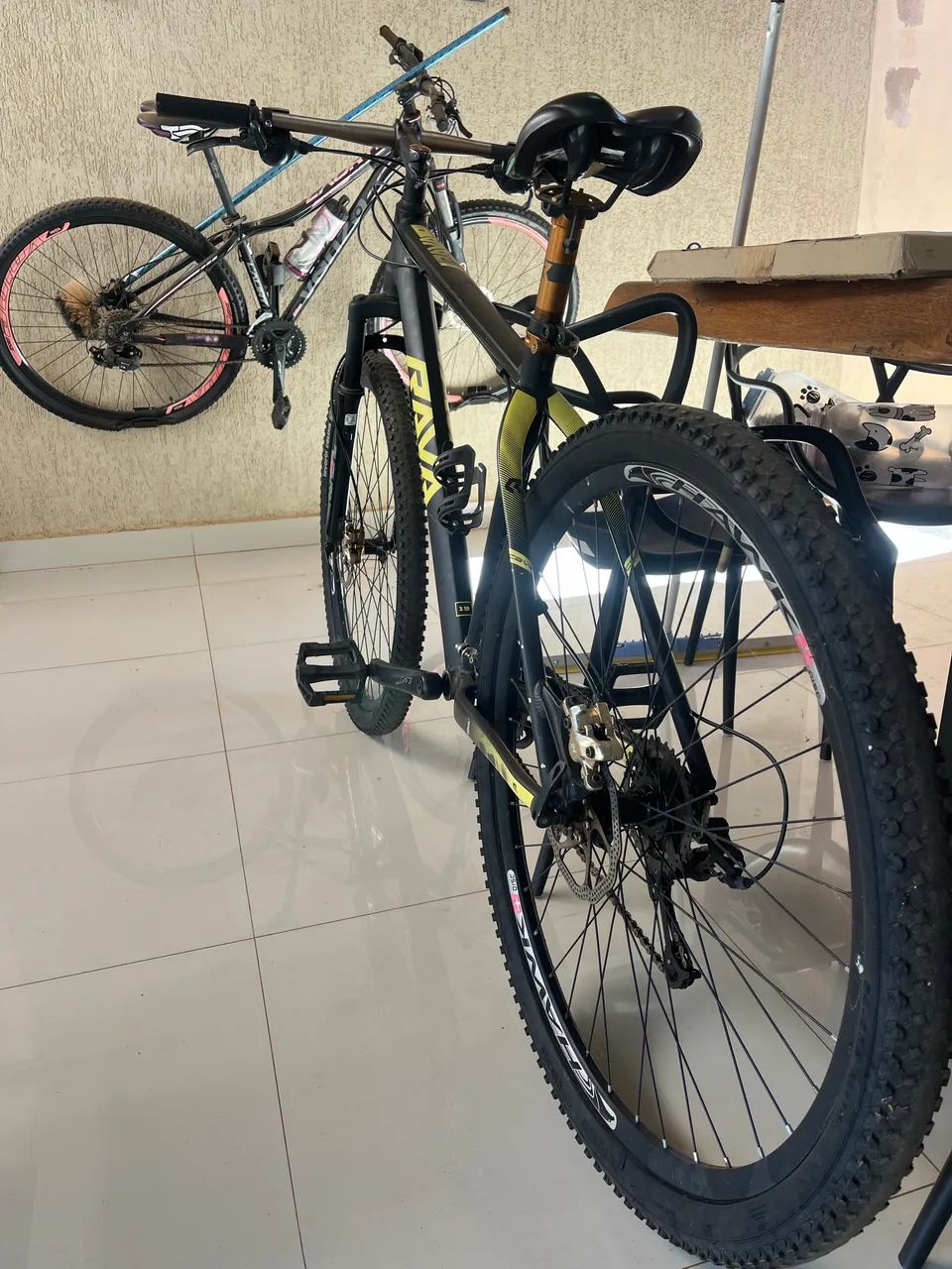 Bicicleta seminova muito nova  - Foto 3