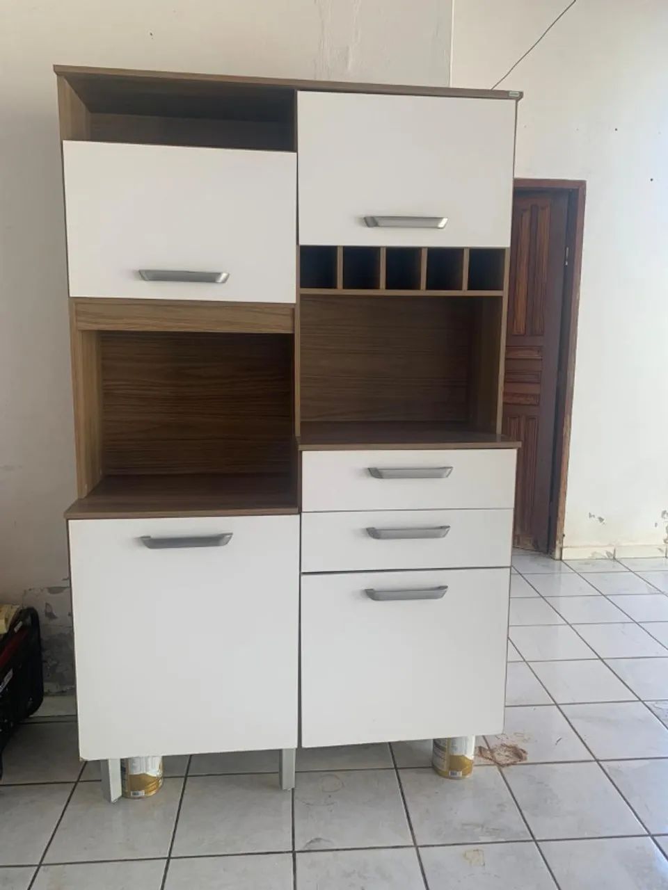 Armário de cozinha 4 portas e 2 gavetas com porta garrafas  - Foto 3