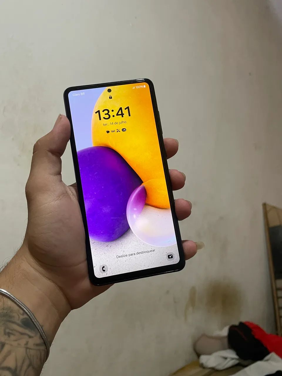 Samsung A72 