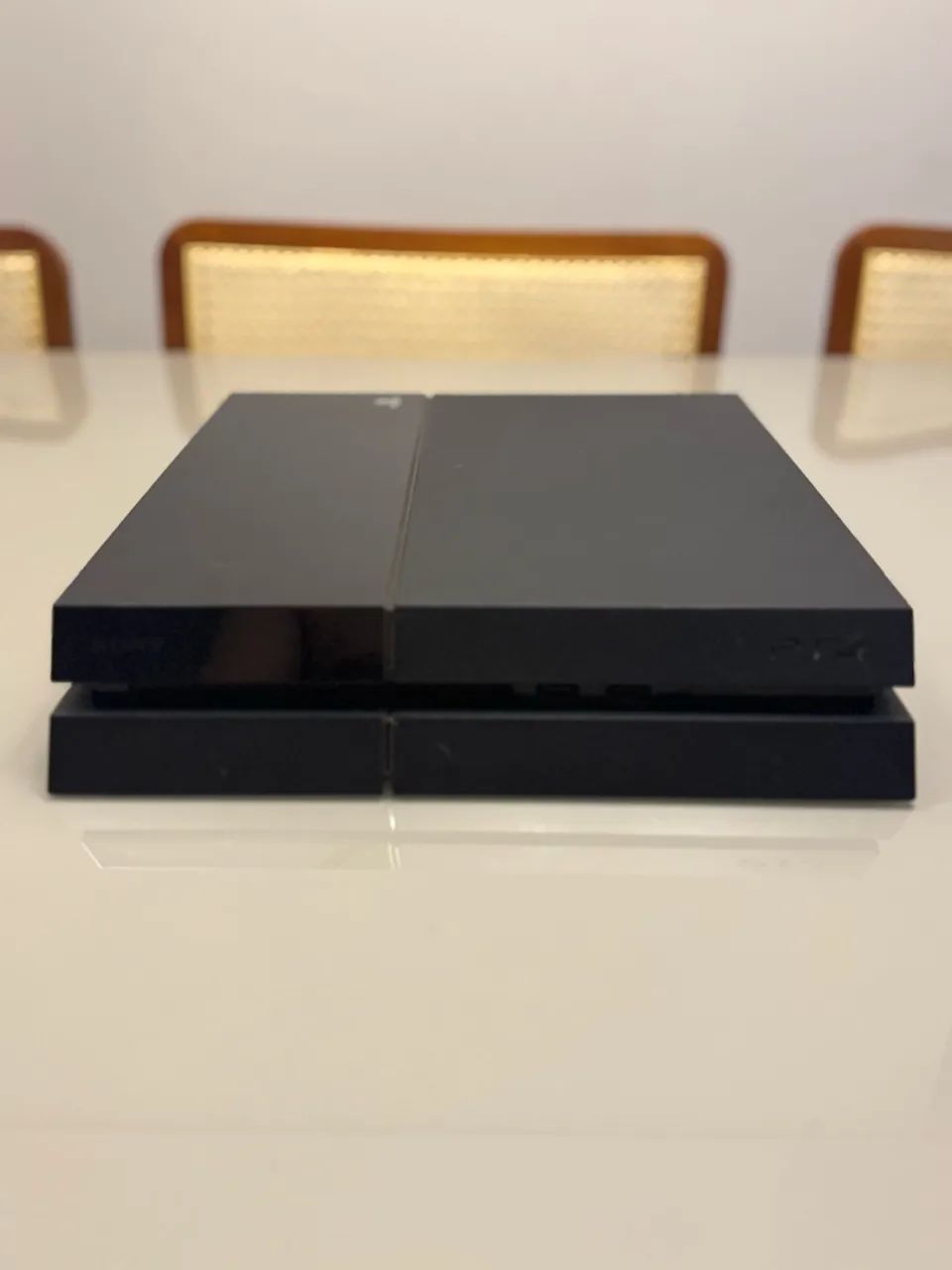     PS4 em Excelente Estado