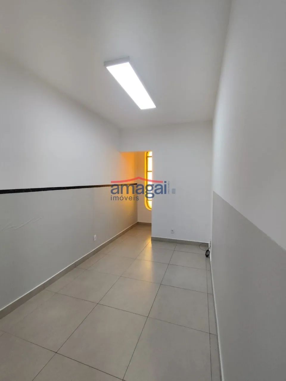 Sala Comercial para Alugar no Centro de Jacareí - Foto 4