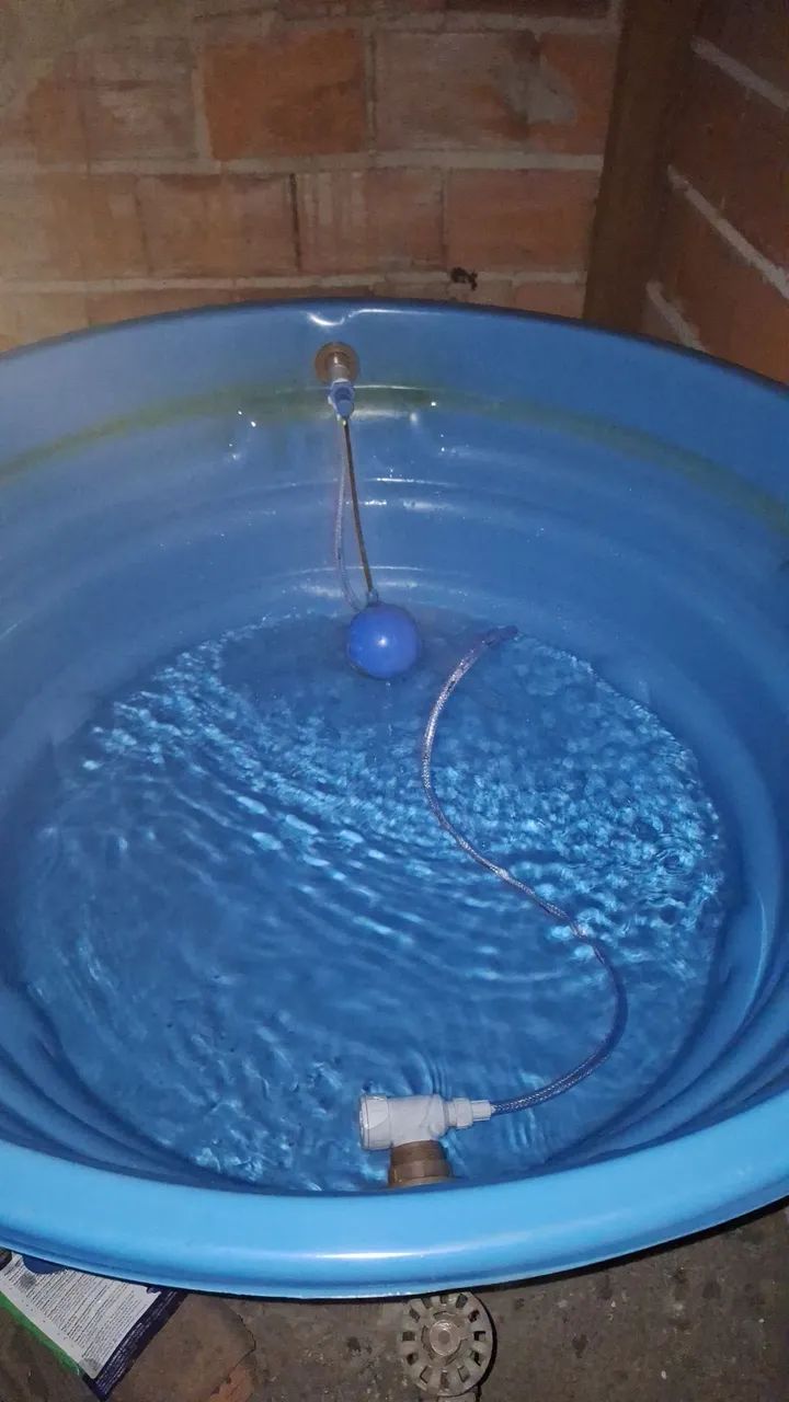 Serviços Hidráulicos e Limpeza de caixa d?água e áreas comuns. - Foto 5