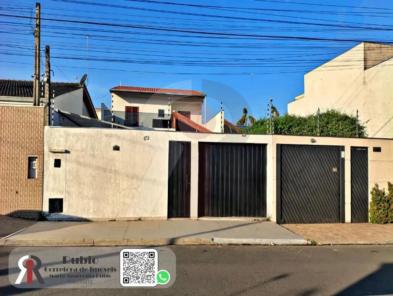 Casa 2 dormitórios - Wanel Ville