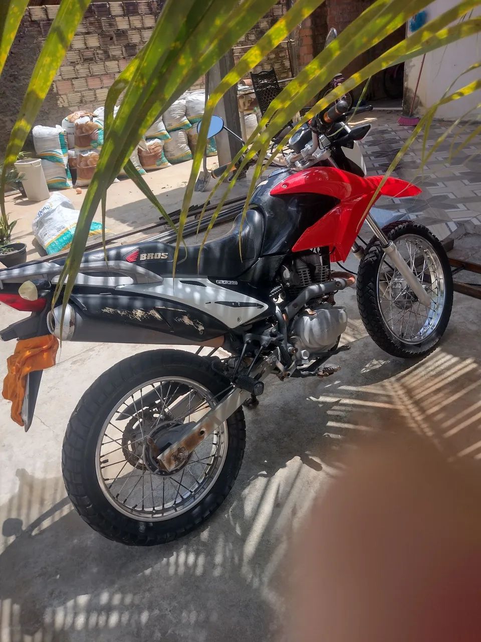 Vendo ou troco . Broz 150  - Foto 5