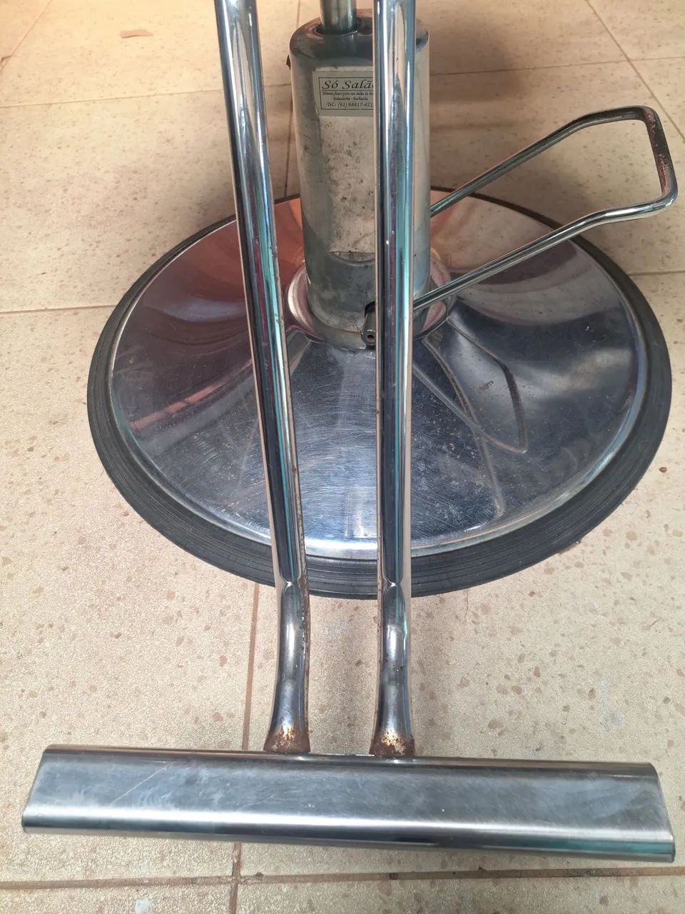 Cadeira de barbeiro - Foto 4