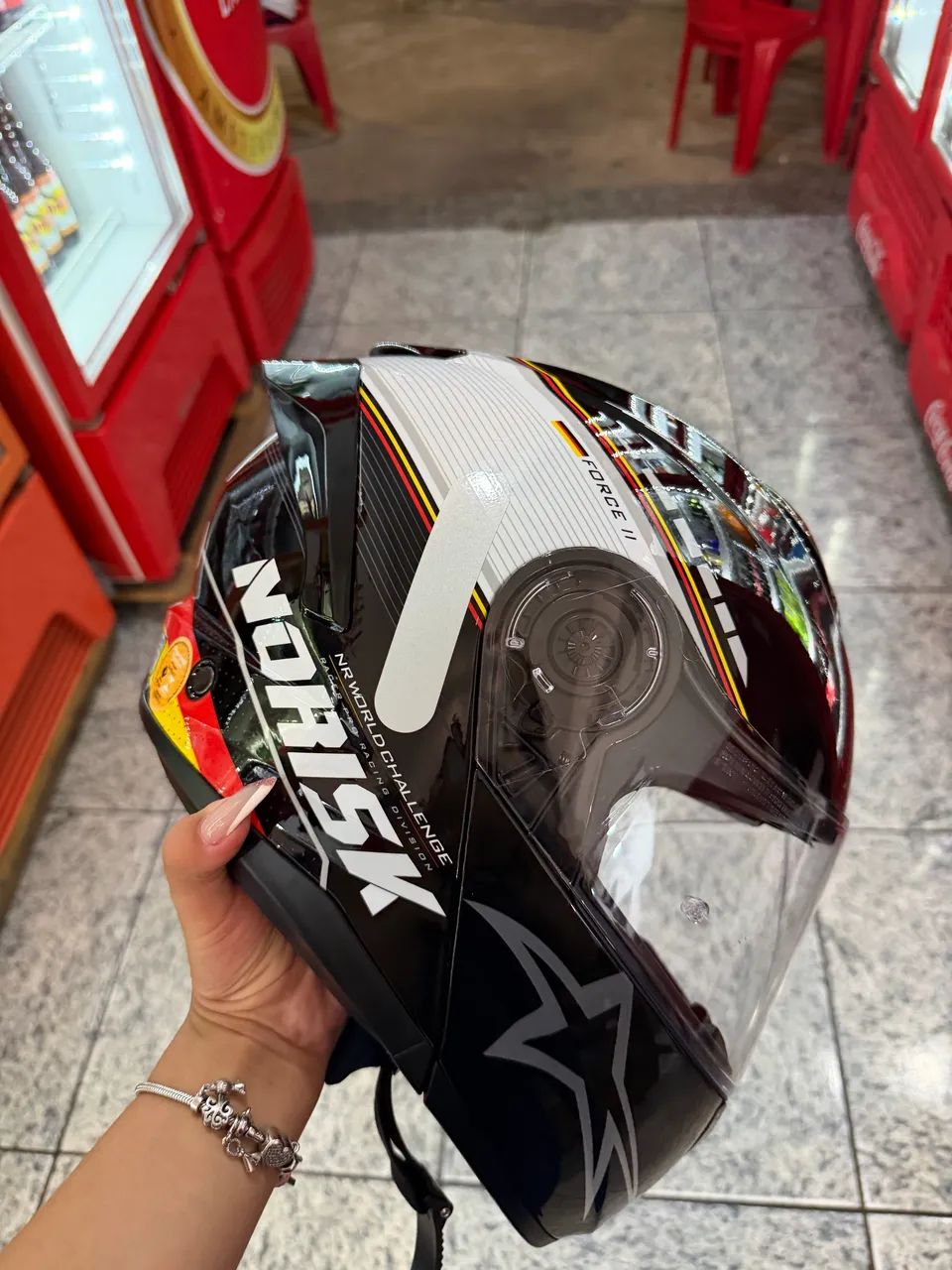 Norisk Alemanha articulado com óculos 