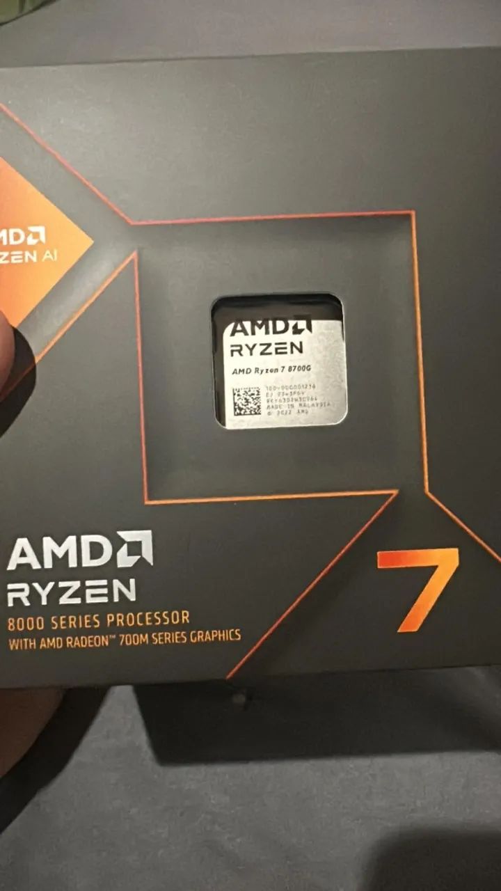 AMD Ryzen 7 8700G Box LACRADO COM GARANTIA AMAZON - Foto 2