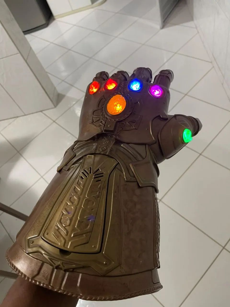 Vendo Luva do Thanos 